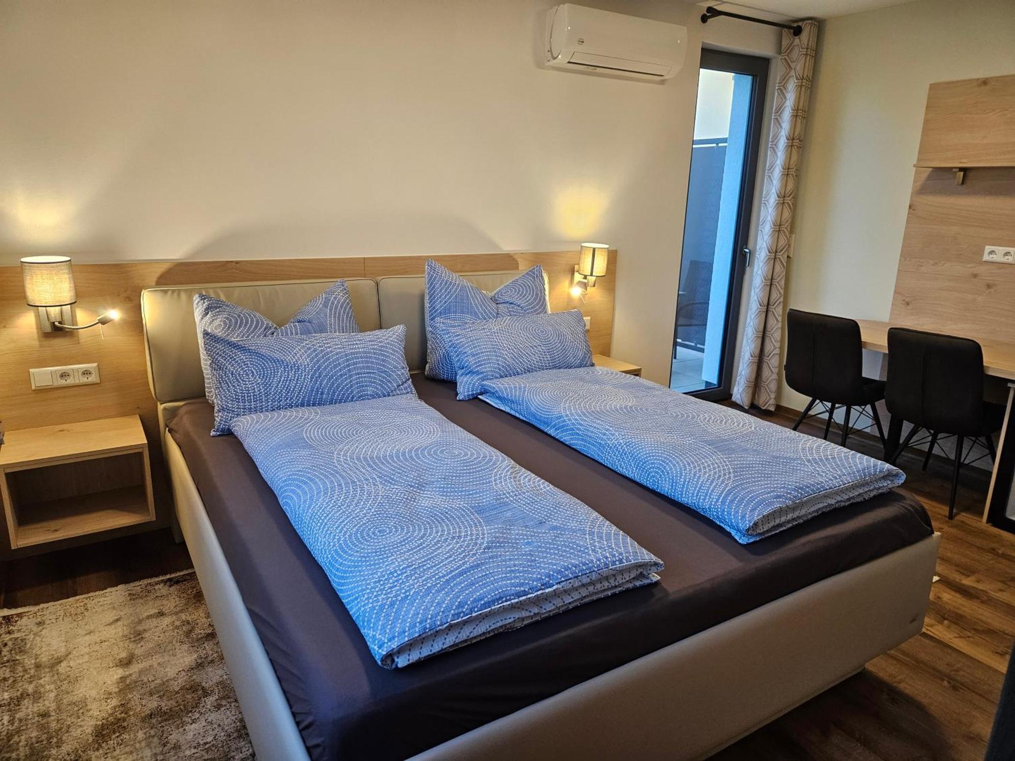 Rana'S B&B - Bed&Breakfast รูสท์ ภายนอก รูปภาพ